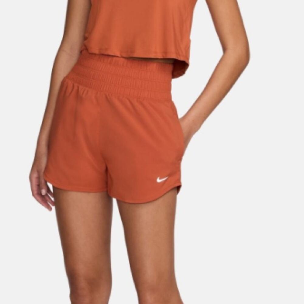 Nike Womens Dri-Fit Shorts Size Medium